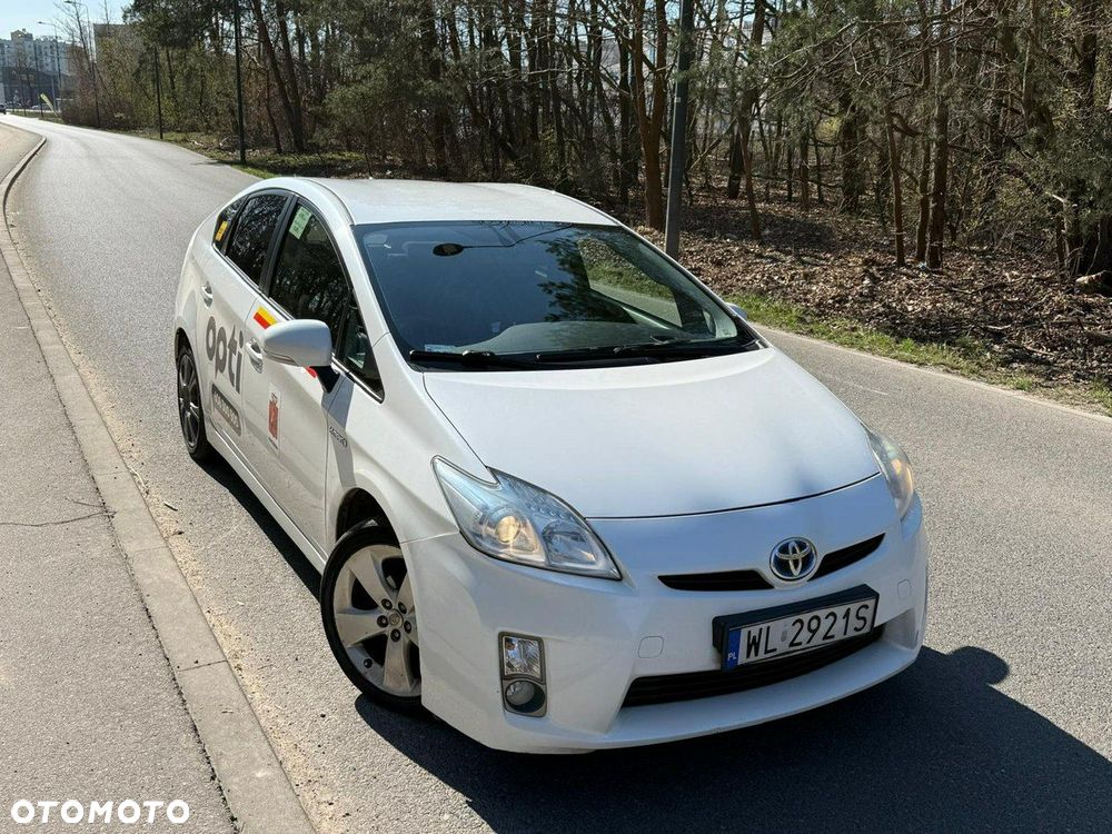Toyota Prius 1.8 HSD Active - 10