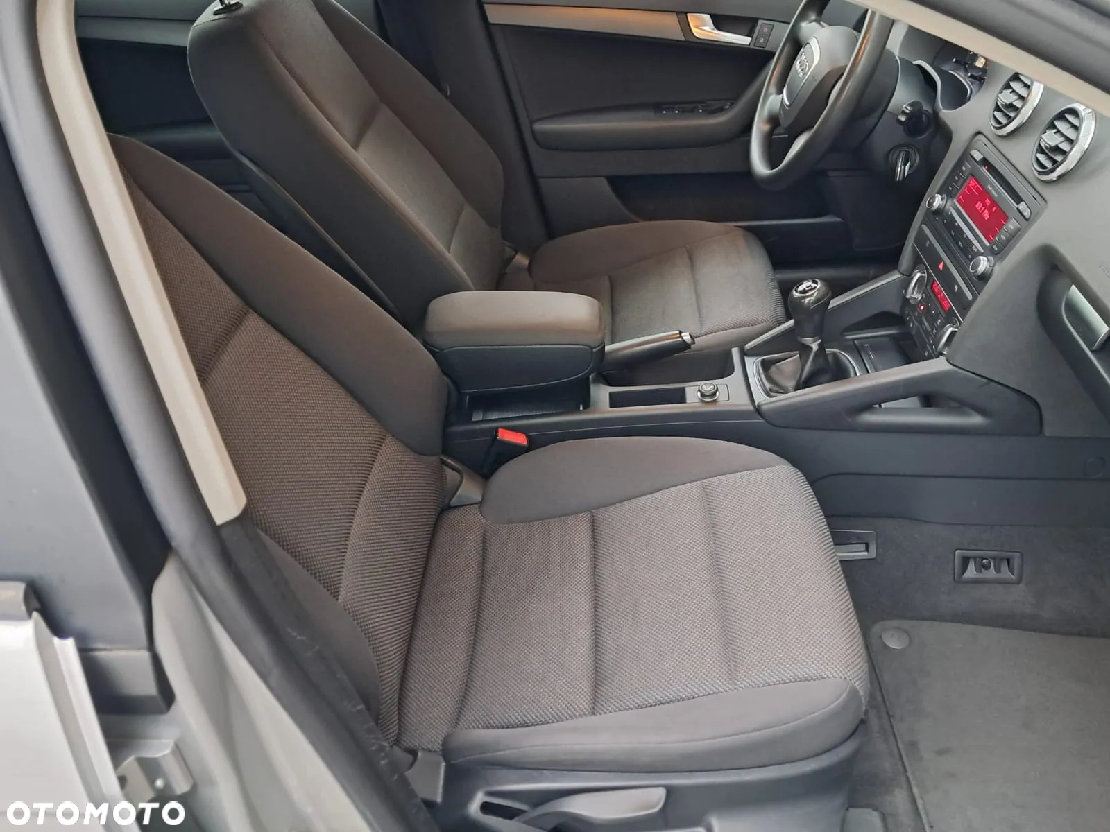 Audi A3 1.6 Attraction - 29