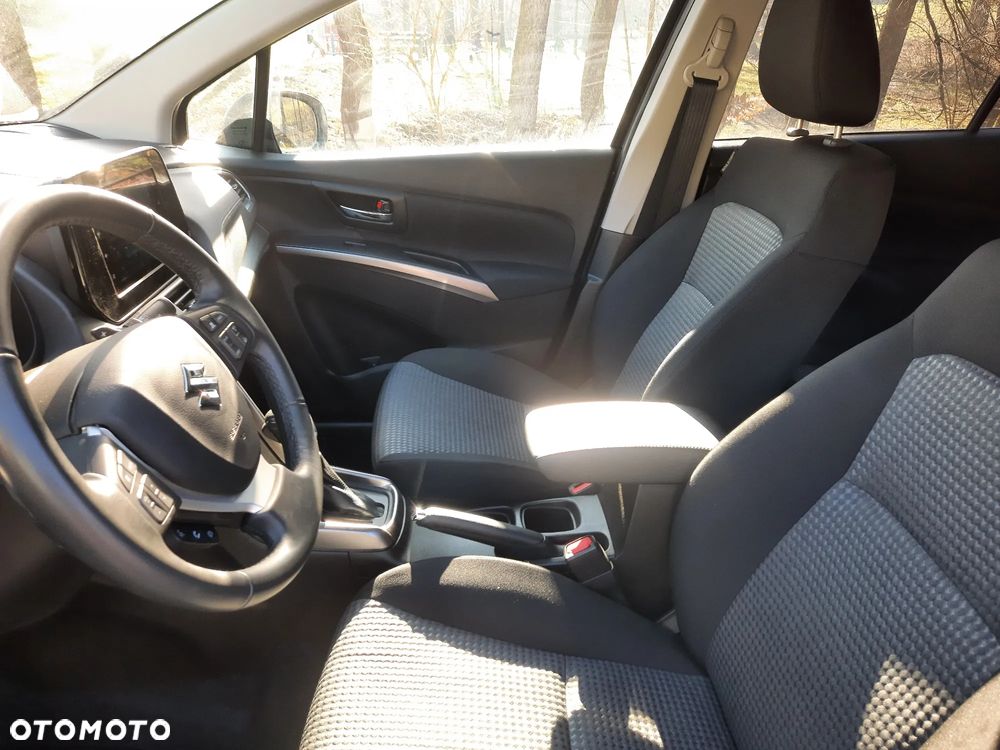 Suzuki S-Cross - 10