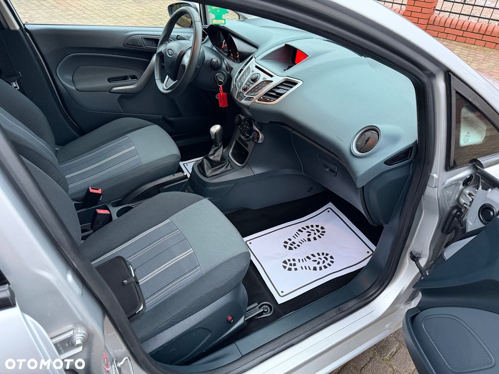 Ford Fiesta 1.25 Viva - 26