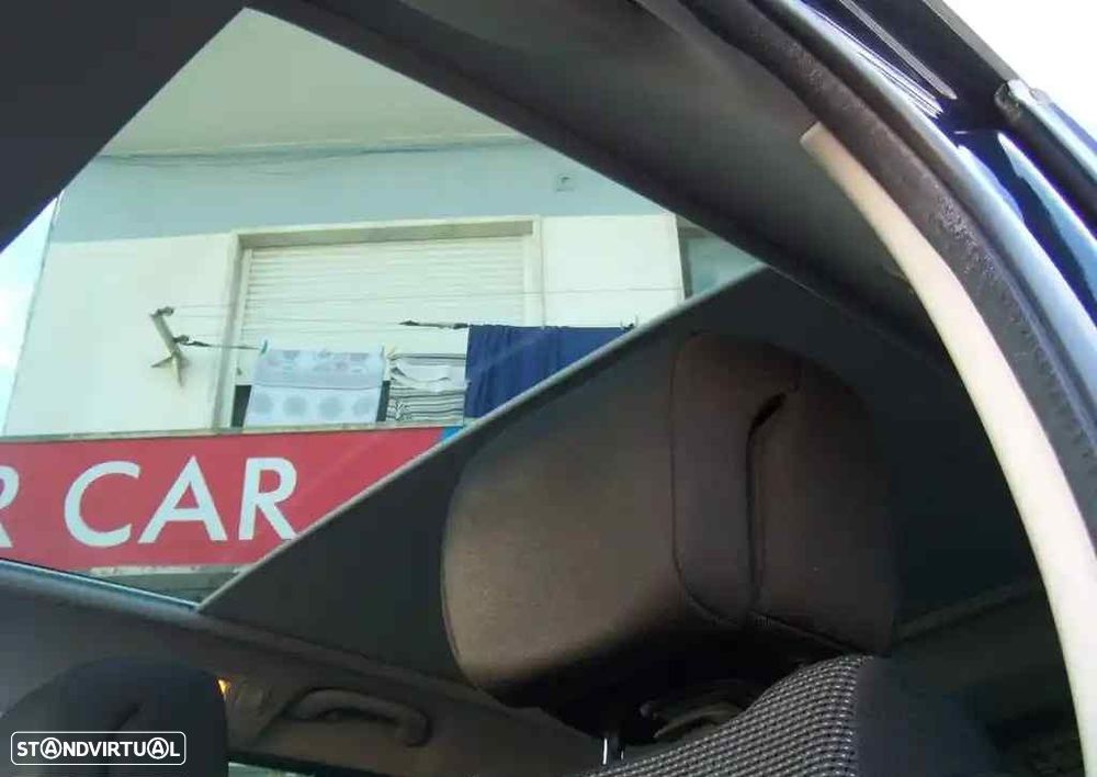 Peugeot 5008 1.6 HDi 5L Allure J17 - 41