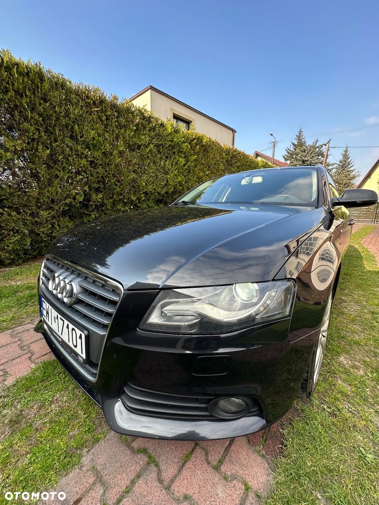 Audi A4 Avant 2.0 TDI Quattro Line - 19