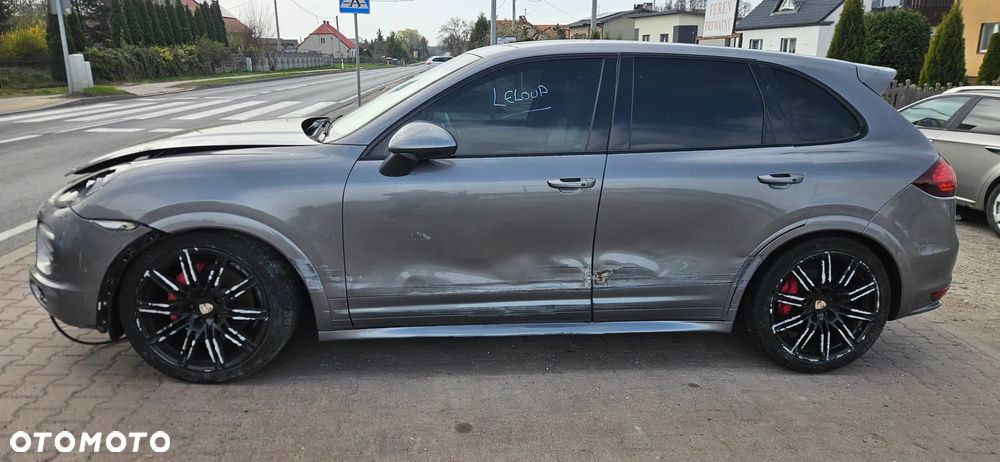 Porsche Cayenne GTS Tiptronic S - 5