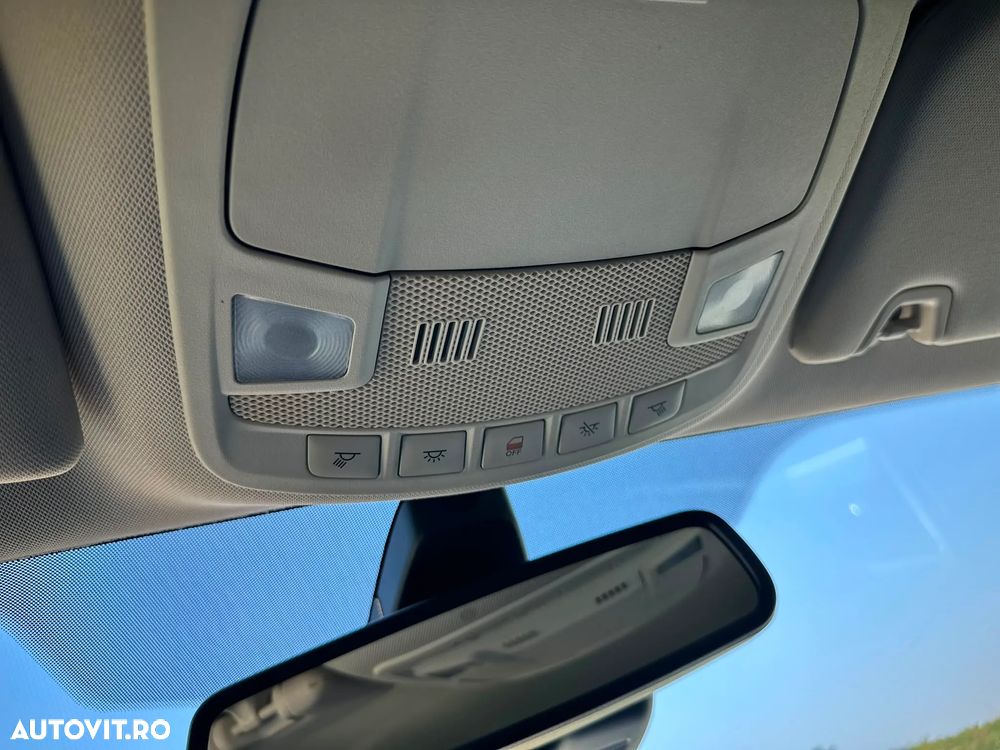 Ford Mondeo 2.0 TDCi Powershift - 27