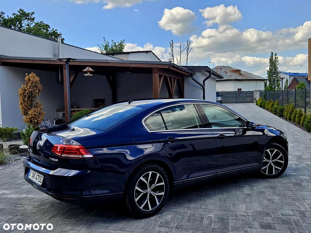 Volkswagen Passat 1.8 TSI BMT Highline - 14