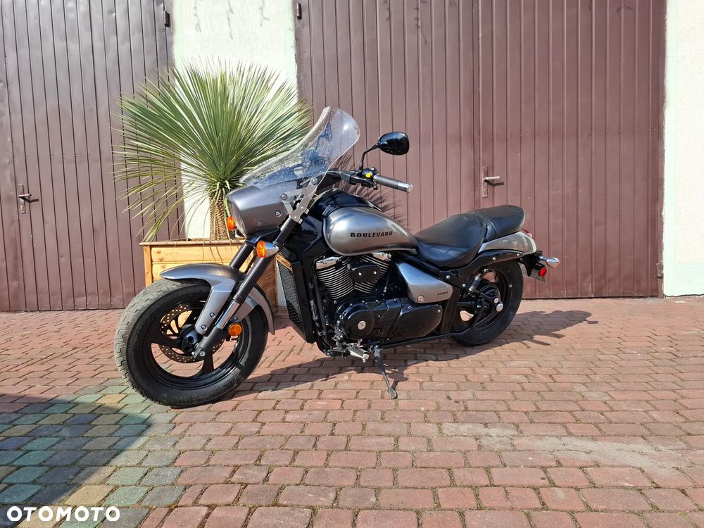 Suzuki Boulevard - 1