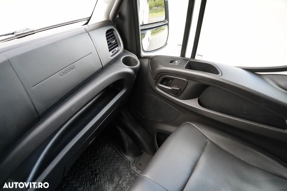Iveco DAILY 35-160 / 3.0 D / Basculantă 3 direcții / BLOCARE AXE / DUBLU / MANUALĂ / IMPORTATĂ - 32