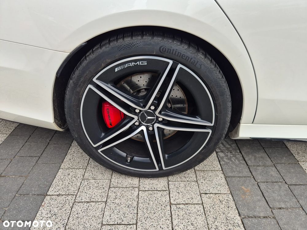 Mercedes-Benz Klasa E - 30