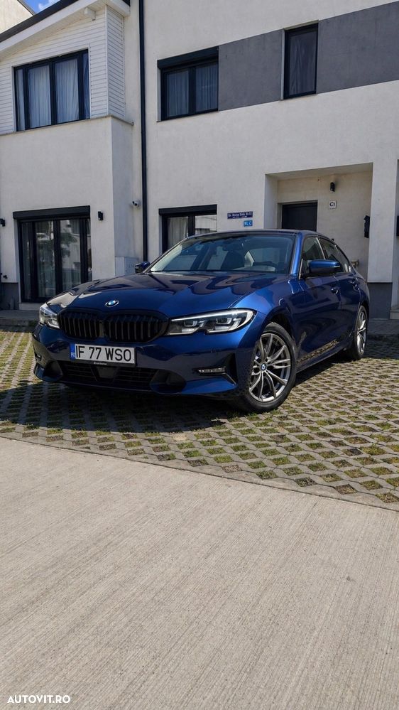 BMW Seria 3 330i AT - 2