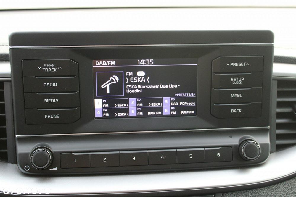 Kia Ceed - 21