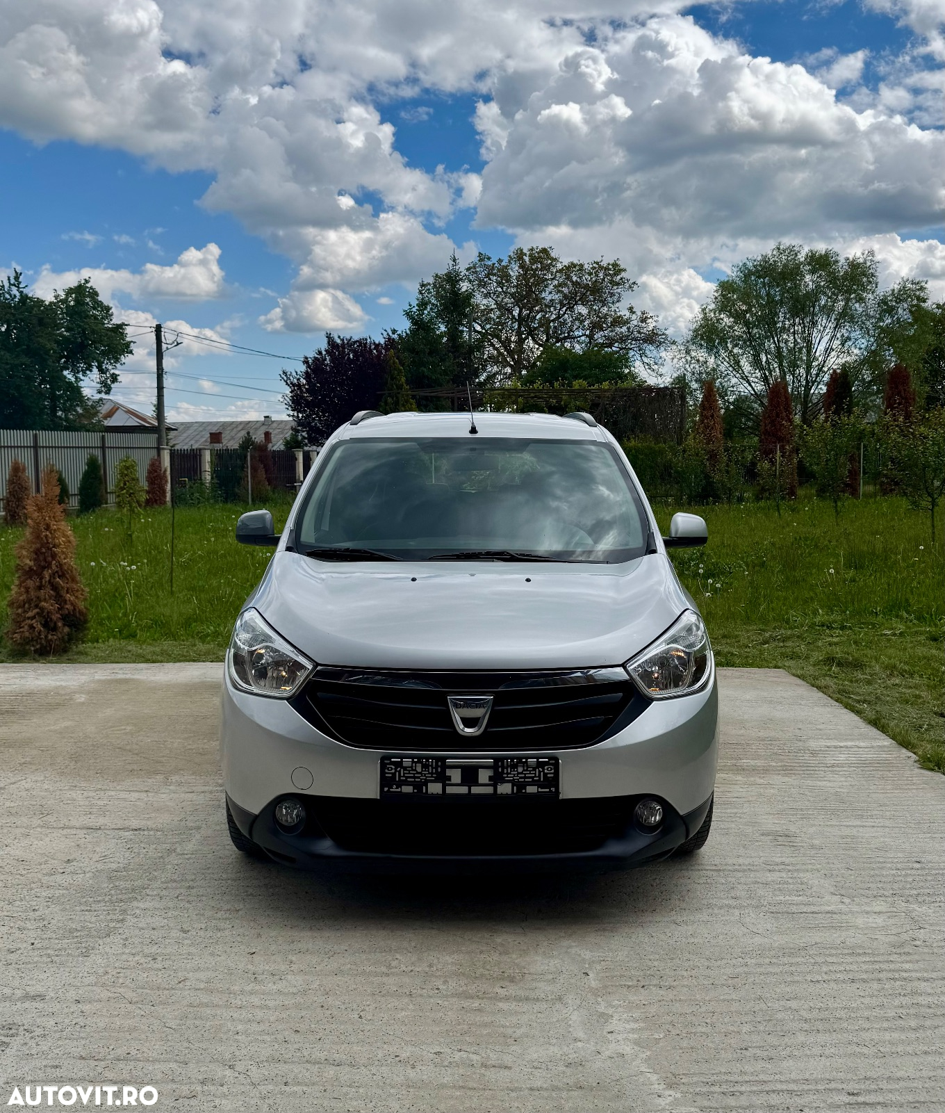 Dacia Lodgy 1.6 MPI 85 Celebration - 5