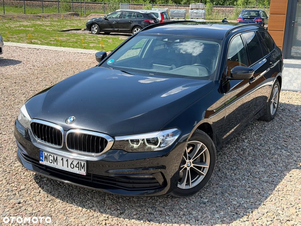 BMW Seria 5 520d Sport Line - 6