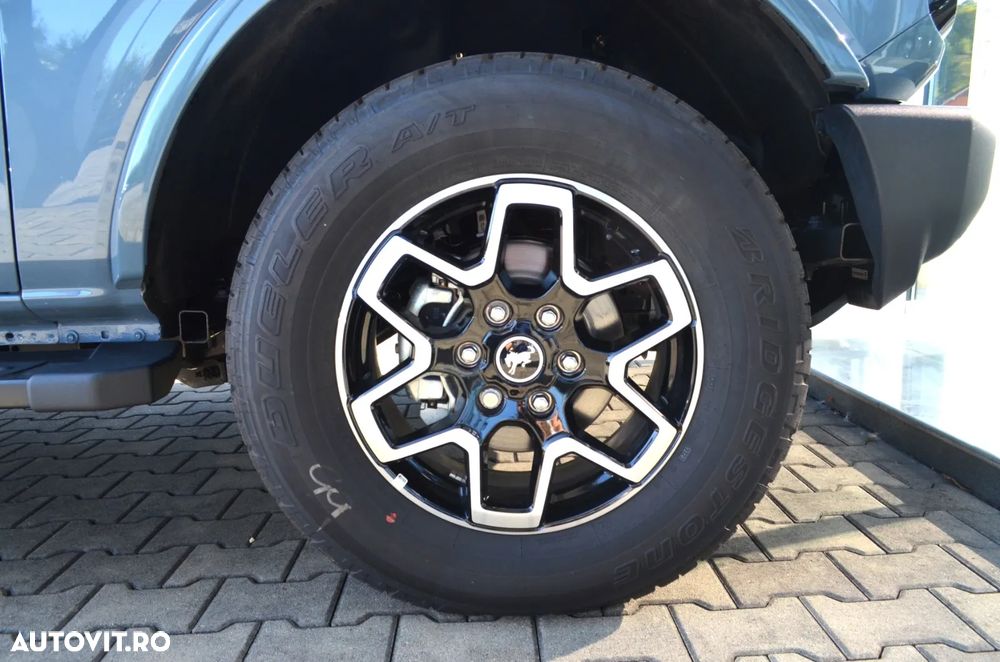 Ford Bronco 2.7 EcoBoost V6 Outer Banks - 12
