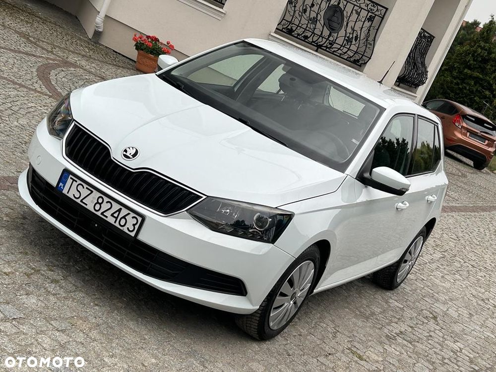 Skoda Fabia - 2