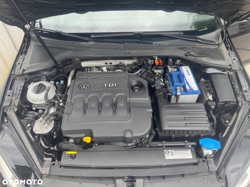 Volkswagen Golf 1.6 TDI 4Motion BlueMotion Technology Comfortline - 17