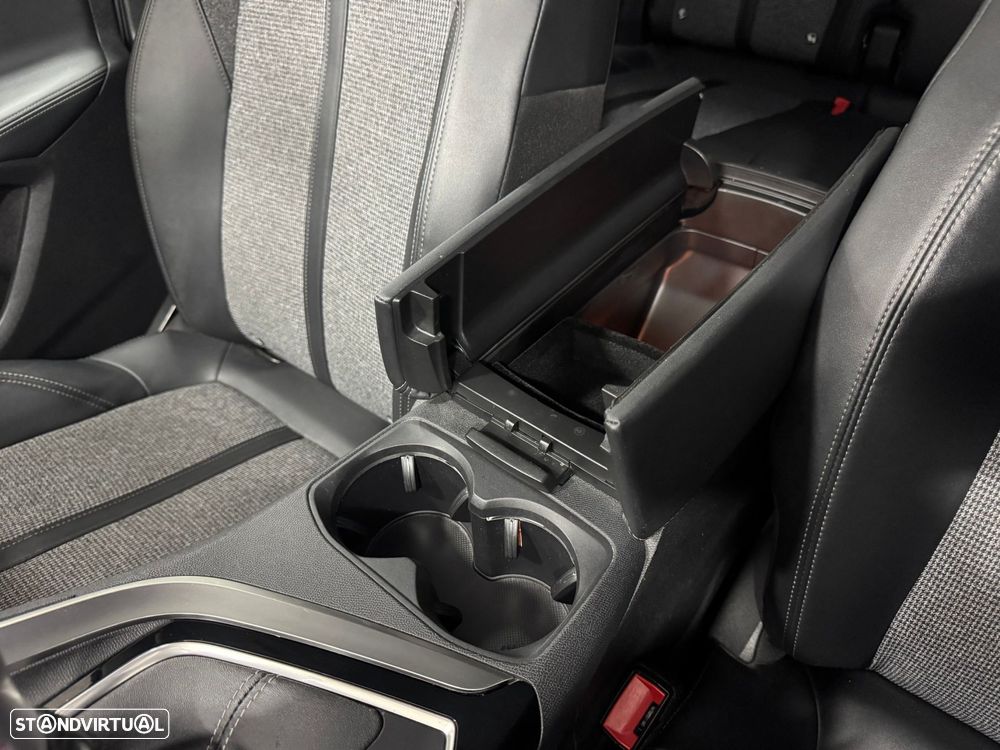 Peugeot 3008 1.2 PureTech Allure EAT8 - 50