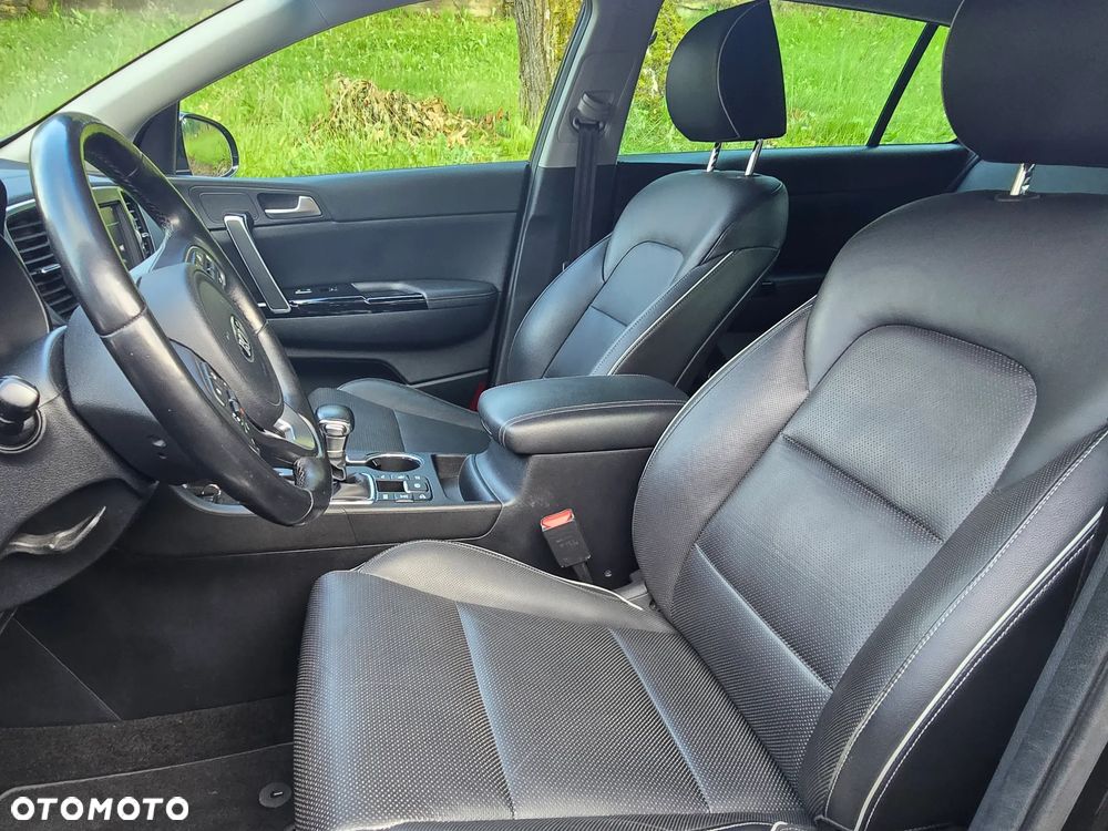 Kia Sportage 2.0 CRDI AWD VISION - 28