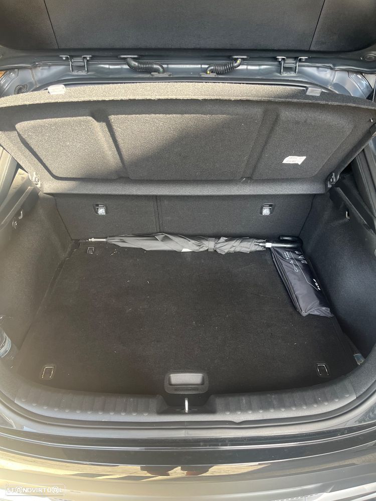 Kia XCeed 1.0 T-GDI Tech - 12