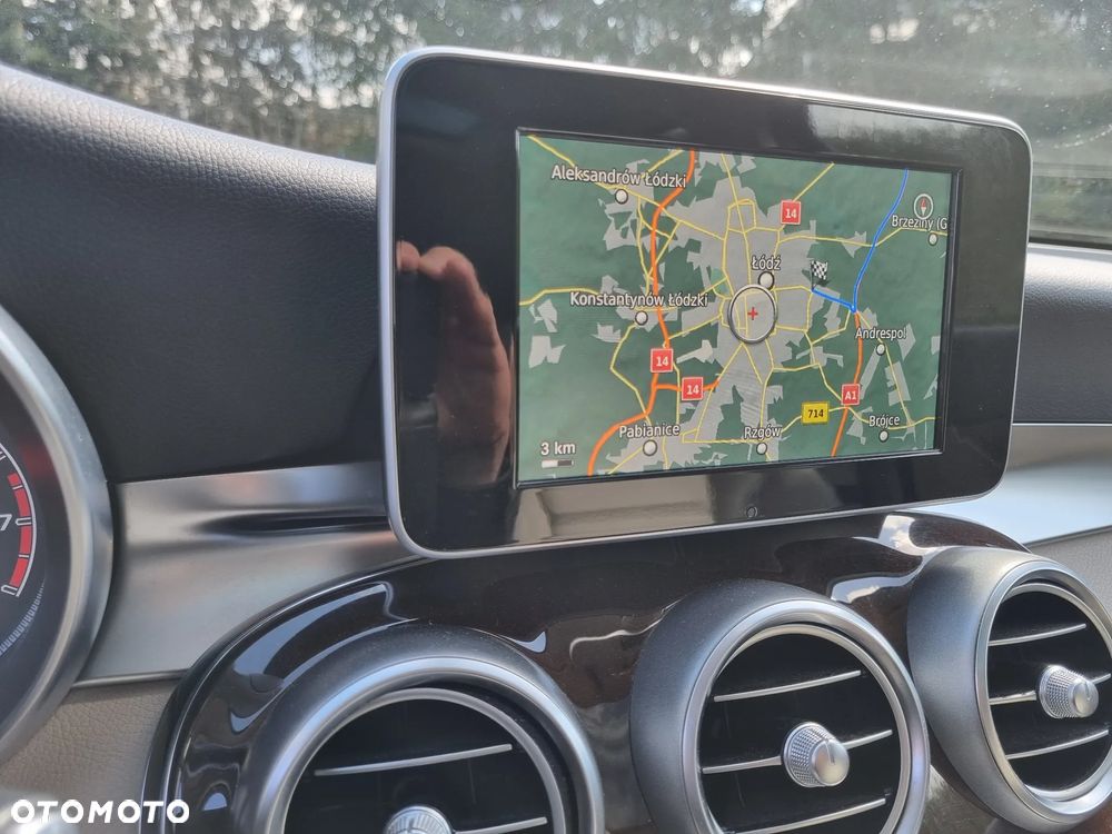 Mercedes-Benz GLC - 6