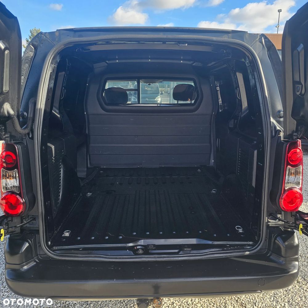 Citroën BERLINGO - 11