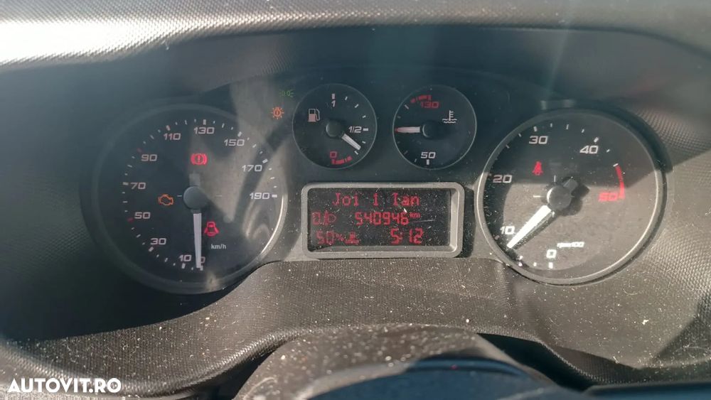 Iveco DAILY 35S15 - 3