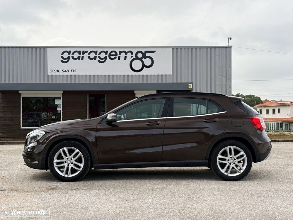 Mercedes-Benz GLA 200 d Style - 2