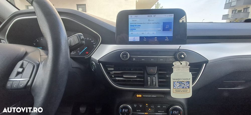 Ford Focus 1.0 EcoBoost Titanium - 7