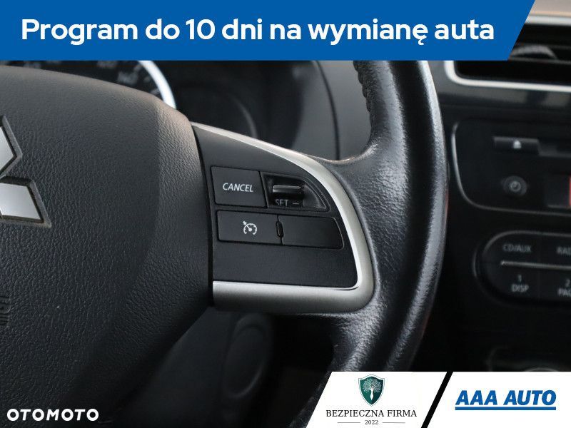 Mitsubishi Space Star - 19