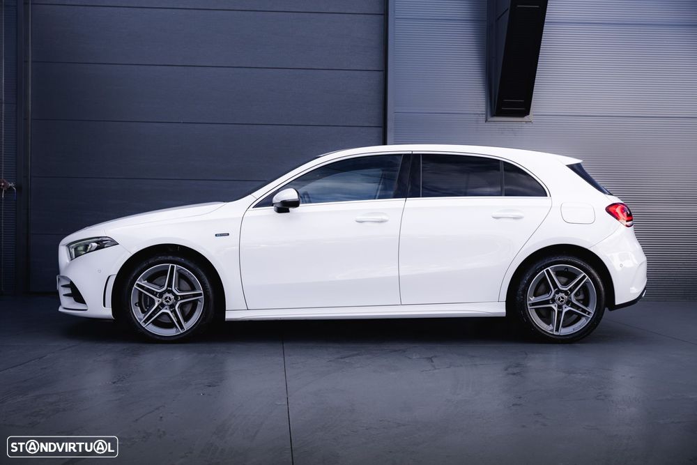 Mercedes-Benz A 250 e AMG Line - 31