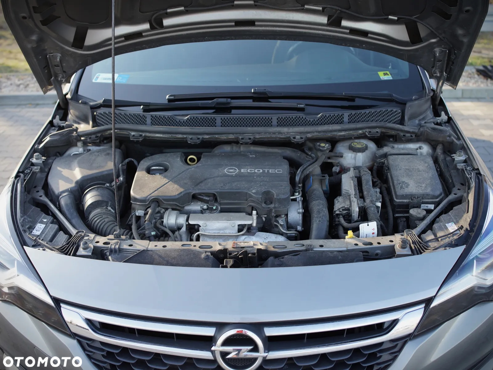 Opel Astra V 1.4 T Dynamic - 12