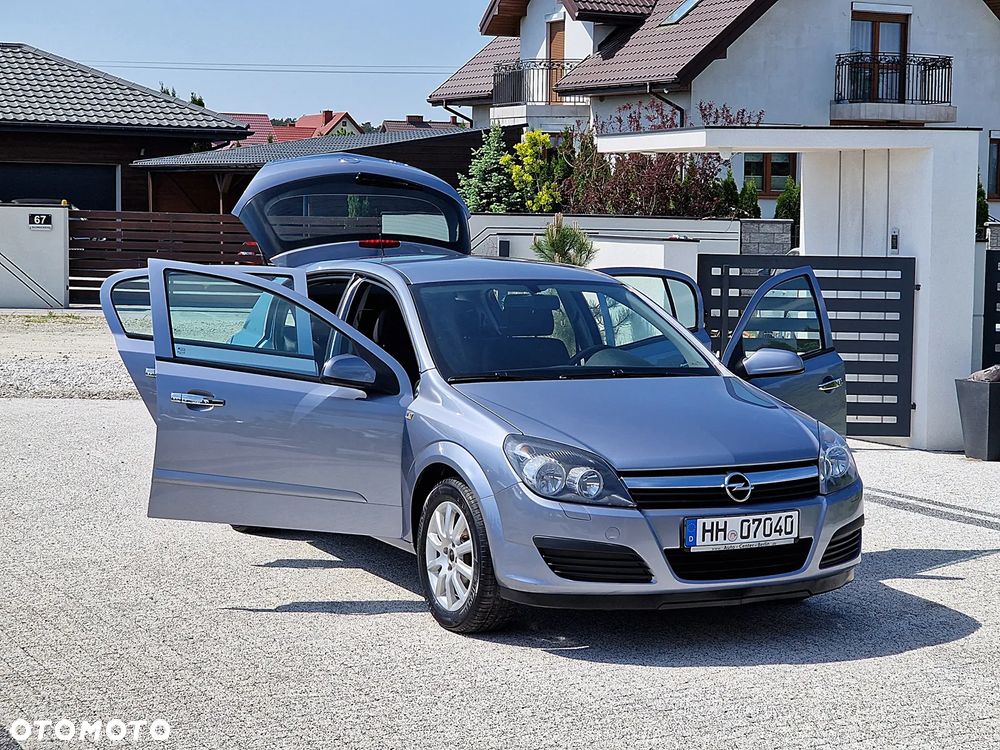 Opel Astra 1.6 Essentia - 13