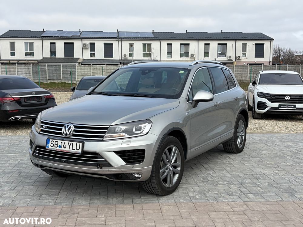 Volkswagen Touareg 3.0 V6 TDI SCR Blue Motion DPF Automatik Executive Edition - 1