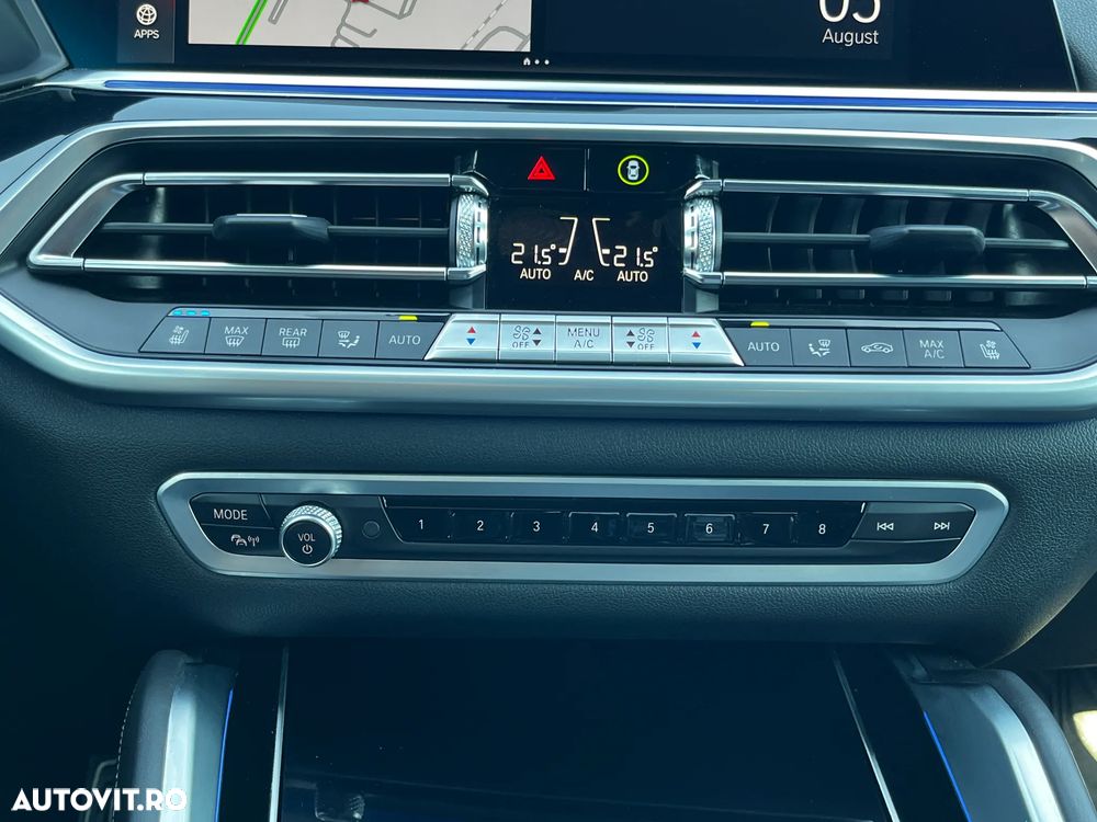 BMW X6 xDrive40i - 26