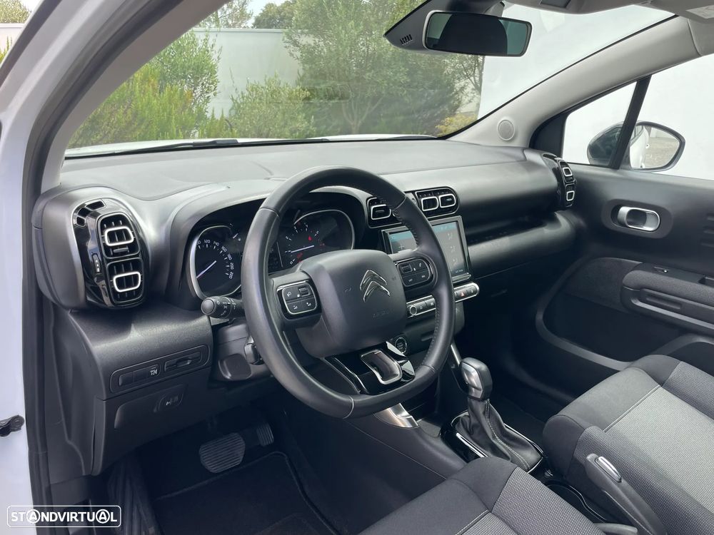 Citroën C3 Aircross 1.2 PureTech Shine EAT6 — fotografia 18
