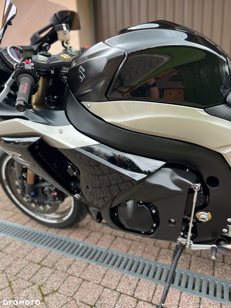 Suzuki GSX-R - 21