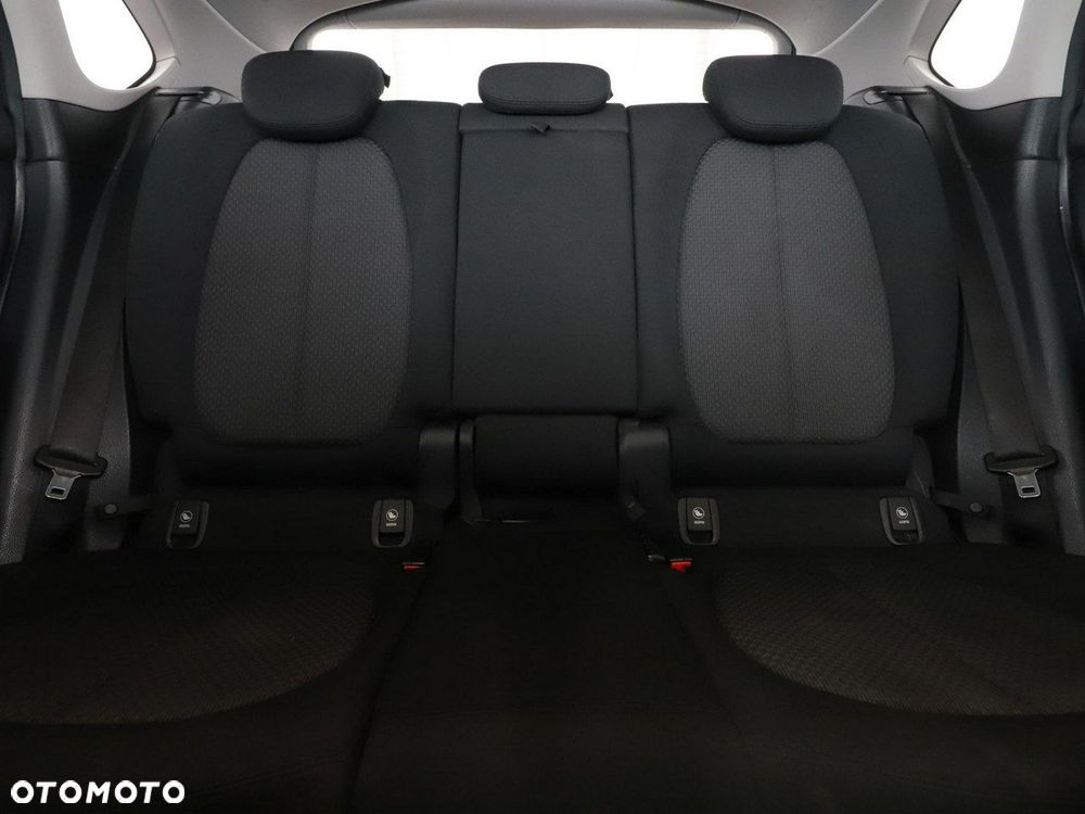 BMW Seria 2 220d xDrive - 19