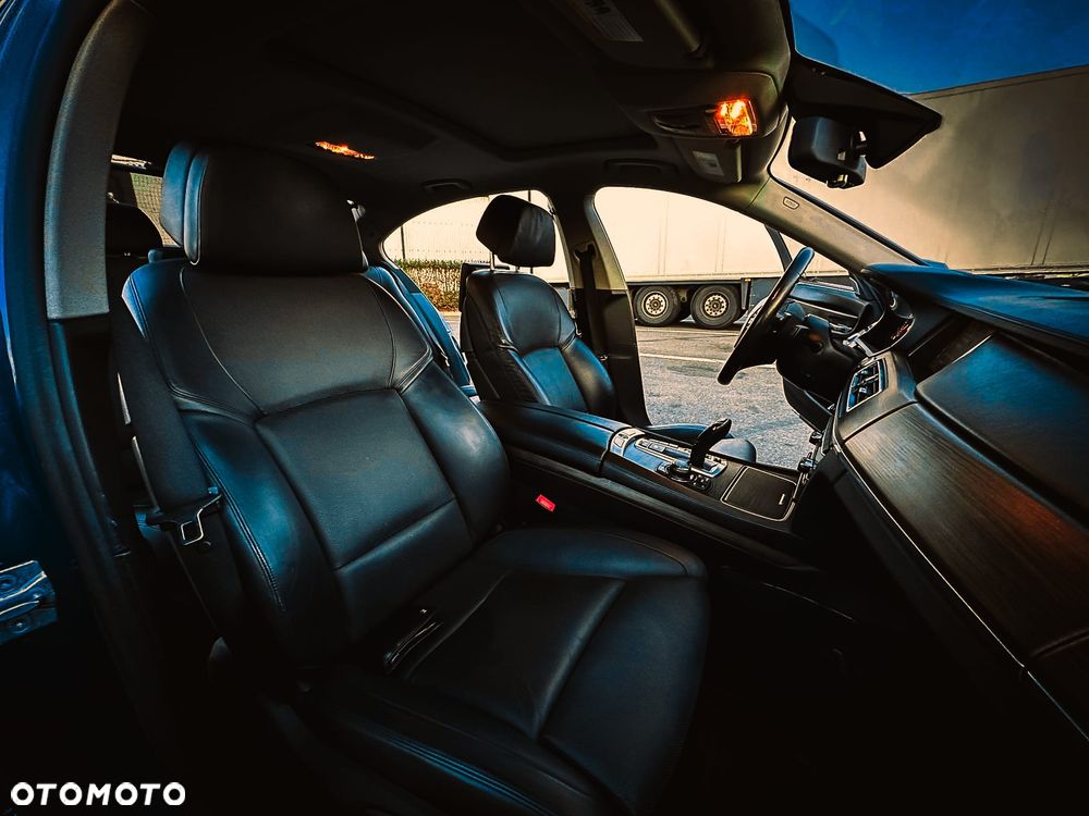 BMW-ALPINA B7 Bi-Turbo Switch-Tronic Allrad - 11