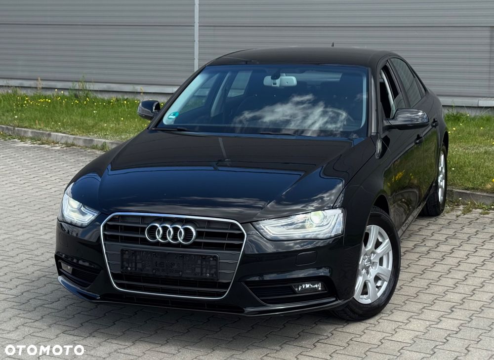 Audi A4 Limousine - 20