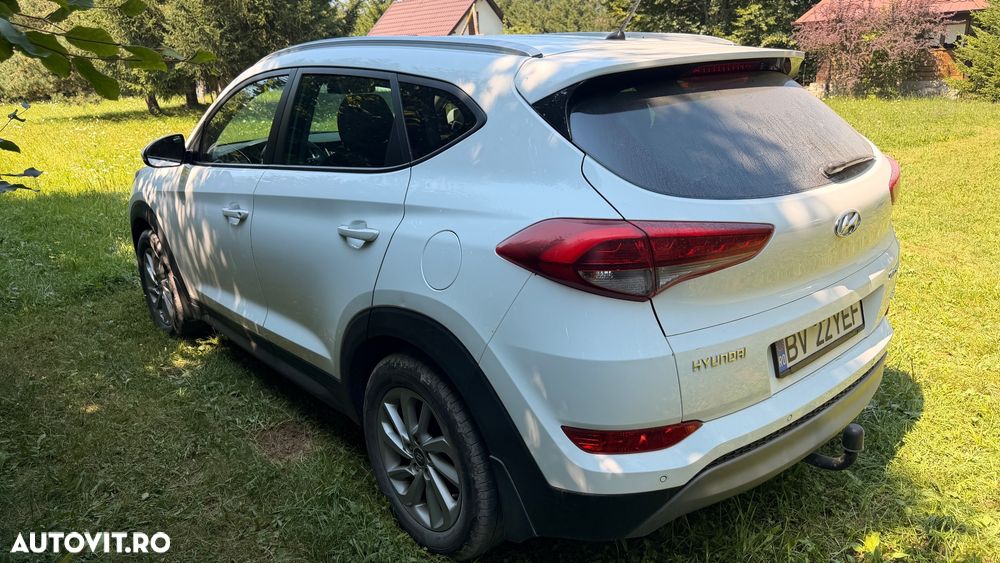 Hyundai Tucson - 2
