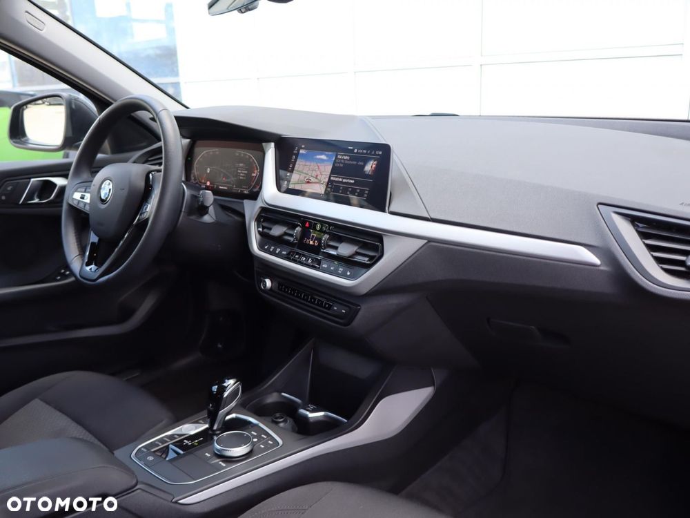 BMW Seria 1 118i Advantage - 7