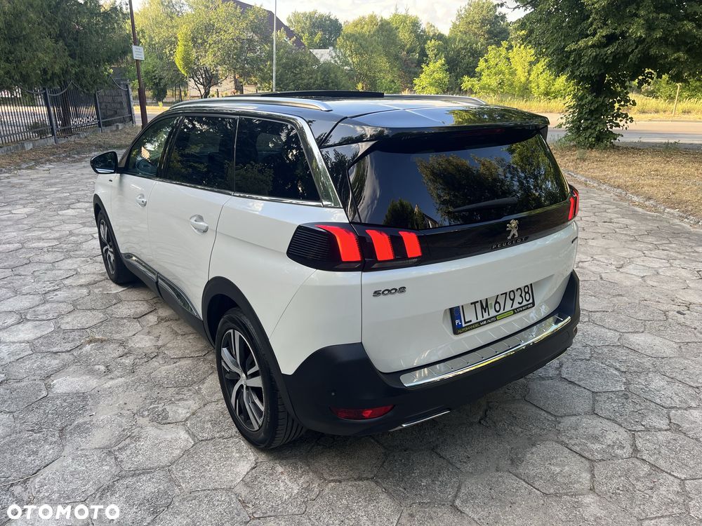 Peugeot 5008 - 4