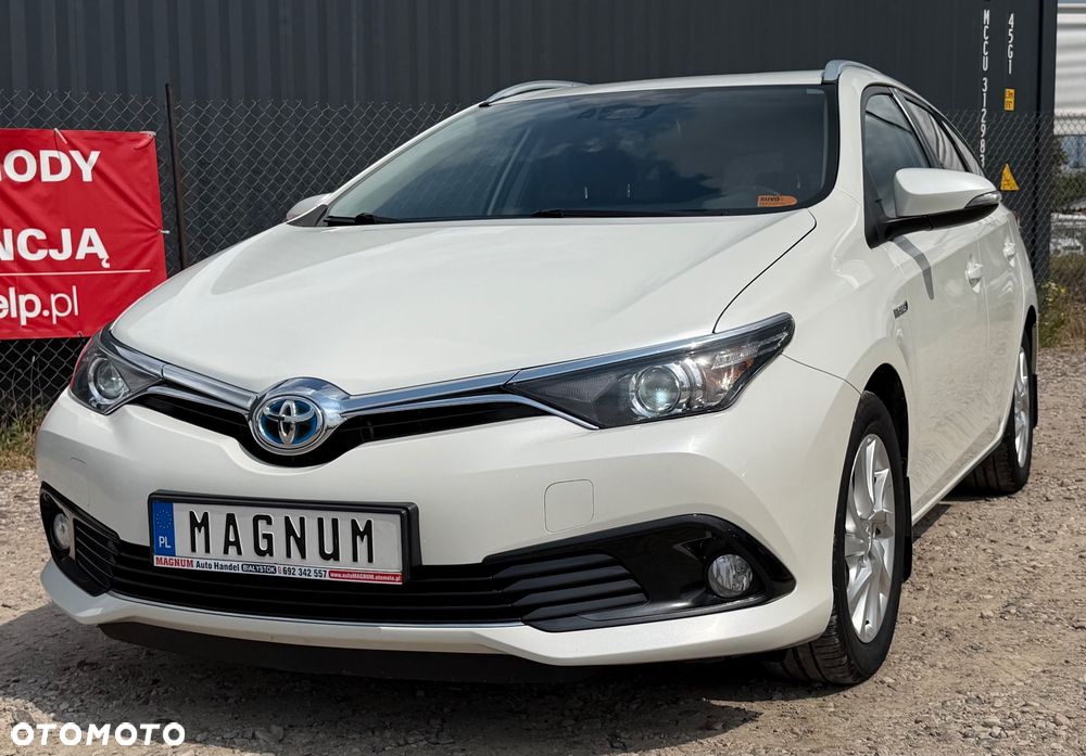 Toyota Auris - 2