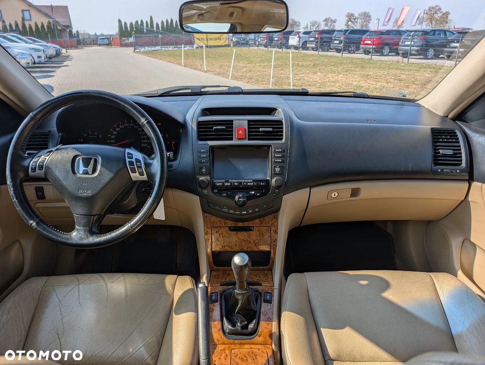 Honda Accord 2.2i-CDTi Executive - 23