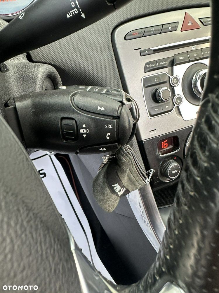 Peugeot 308 CC - 15