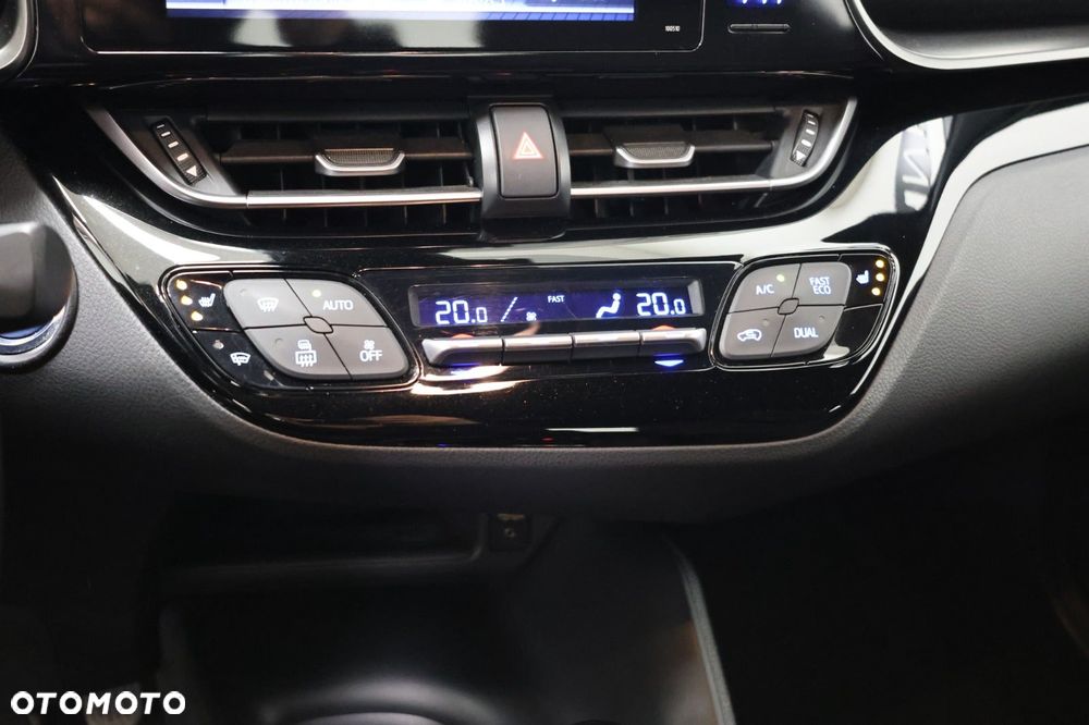 Toyota C-HR Style Selection - 9