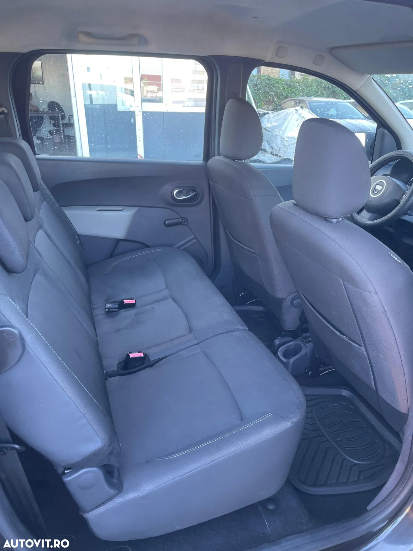 Dacia Lodgy 1.5 dCi 90 CP Ambiance - 13