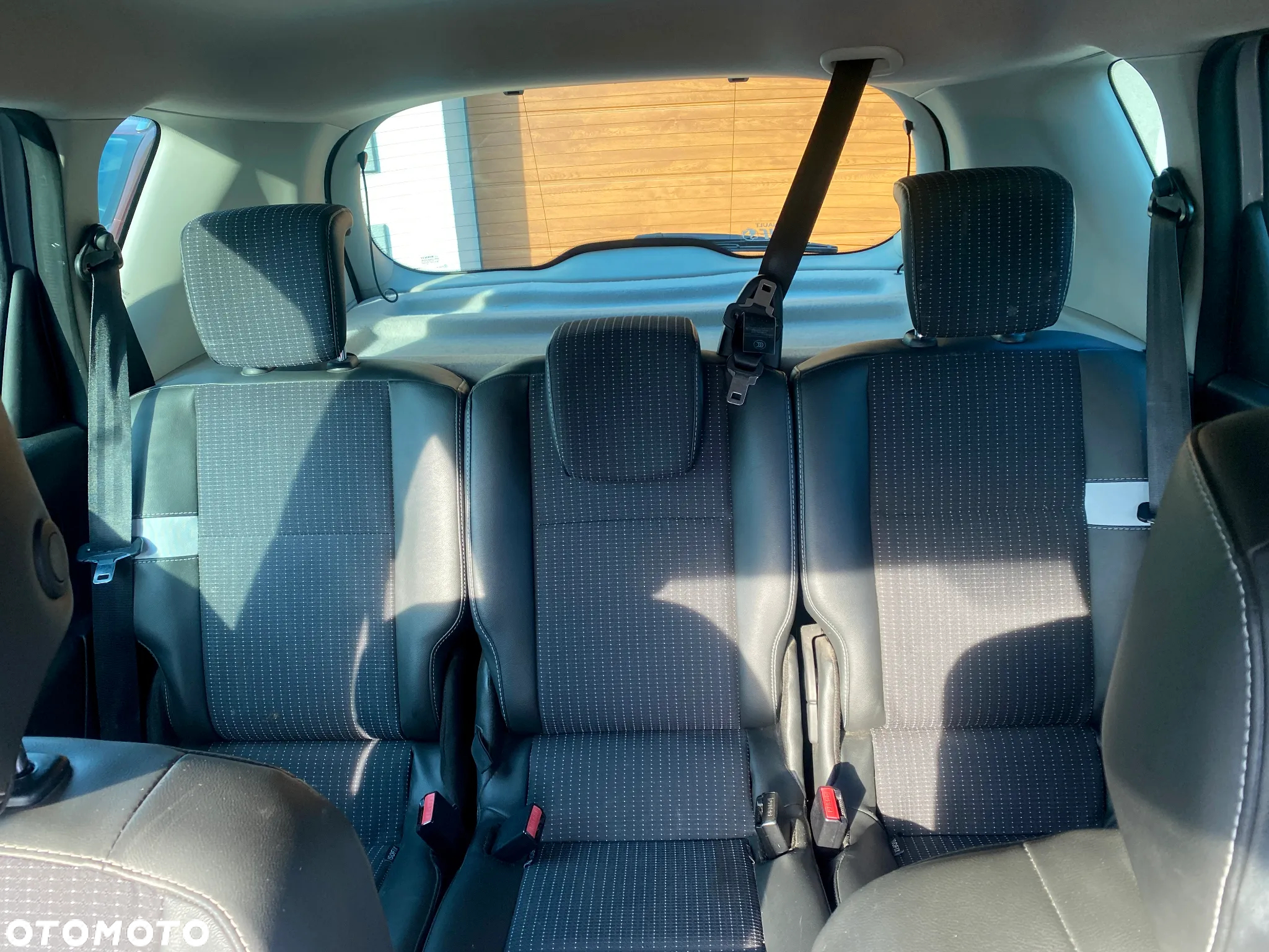 Renault Scenic 1.5 dCi Energy Limited EDC EU6 - 25