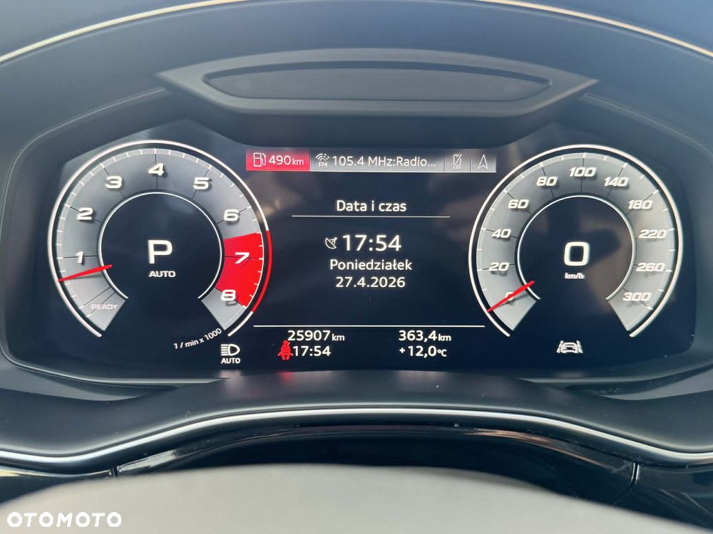 Audi Q8 - 11