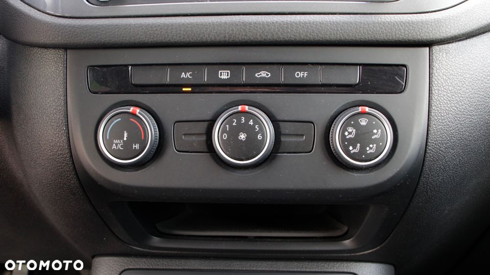 Volkswagen Tiguan - 35