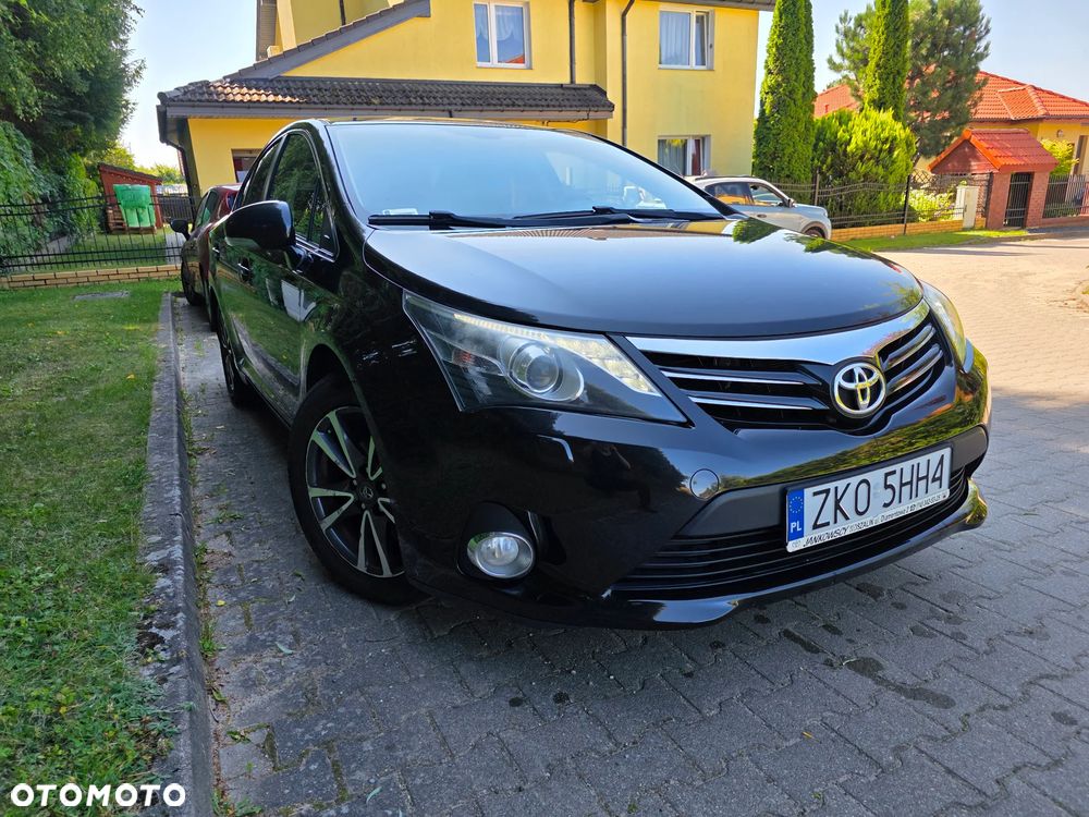 Toyota Avensis 1.8 Premium - 1
